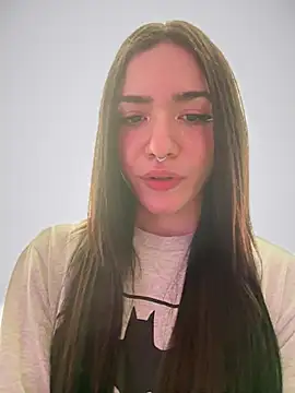 Snapshot of ShannonShanny chatting on 4, 3, 2025 ShannonShanny online show from 4, 3, 2025