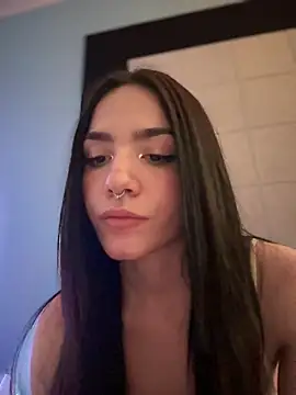 Snapshot of ShannonShanny chatting on 17, 3, 2025 ShannonShanny online show from 17, 3, 2025