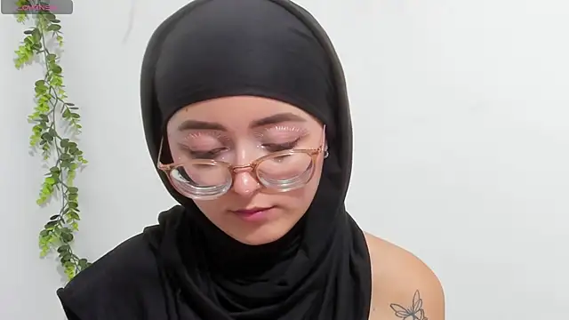 Snapshot of aysel_elid chatting on 28, 1, 2025 aysel elid online show from 28, 1, 2025