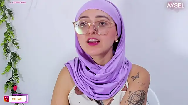 Snapshot of aysel_elid chatting on 4, 2, 2025 aysel elid online show from 4, 2, 2025