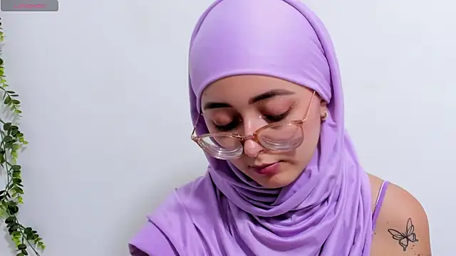 Snapshot of aysel_elid chatting on 14, 2, 2025 aysel elid online show from 14, 2, 2025