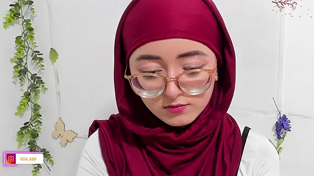 Snapshot of aysel_elid chatting on 30, 9, 2025 aysel elid online show from 30, 9, 2025