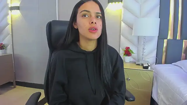 ChloeHarper  online show from 11, 3, 2026