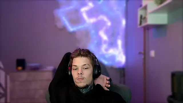 DENIS HERE online show from 14, 12, 2024