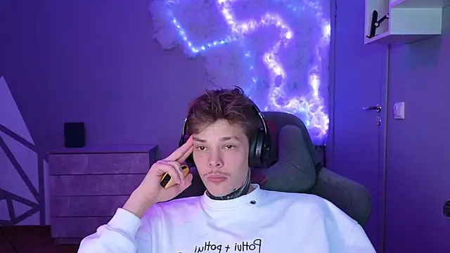 DENIS HERE online show from 16, 12, 2024