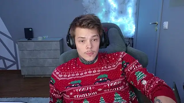 DENIS HERE online show from 31, 12, 2024