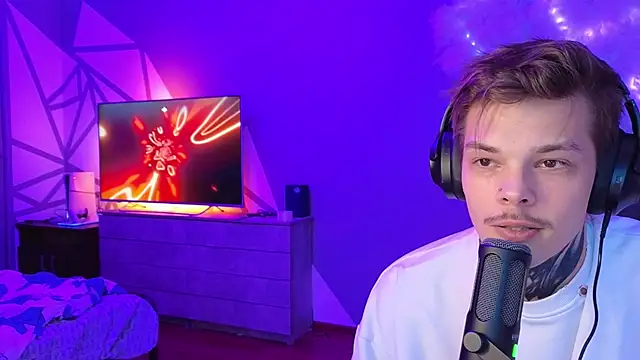 DENIS HERE online show from 10, 1, 2025