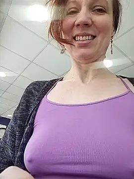 Exhibitionsplit online show from 14, 3, 2025