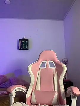 violet-333 online show from 30, 12, 2024