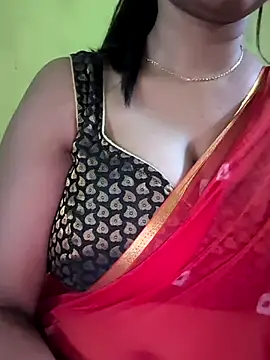 Snapshot of Shreya727 chatting on 15, 5, 2026 Shreya727 online show from 15, 5, 2026
