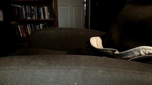 Thorandkitty online show from 18, 12, 2025