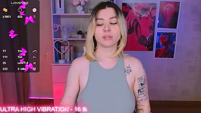 cutie mili online show from 23, 2, 2025