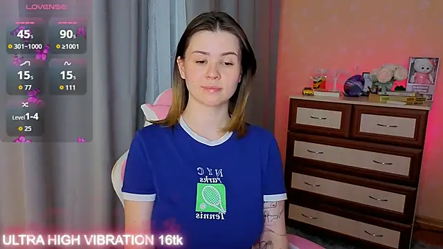 cutie mili online show from 21, 11, 2025