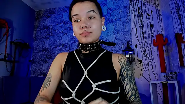 Snapshot of irregular_fetish_ chatting on 18, 3, 2025 irregular fetish online show from 18, 3, 2025