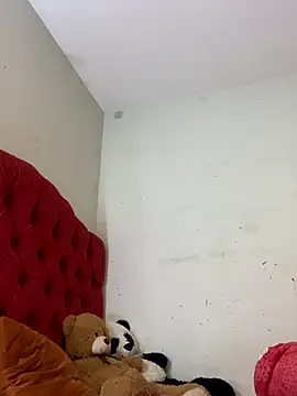 LISA BULLOCK  online show from 5, 11, 2025