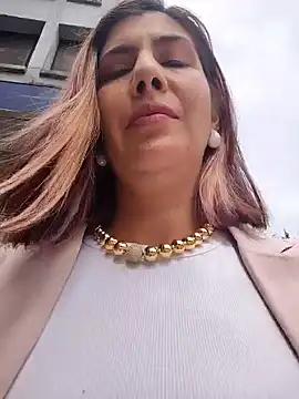 scarlett moore online show from 16, 10, 2025