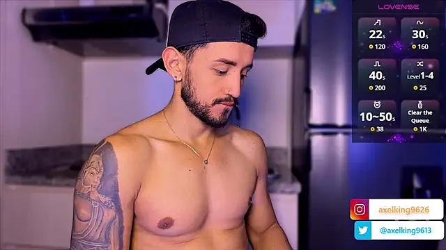 AxelKing1326 online show from 5, 4, 2026