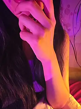 aloneathome online show from 20, 12, 2025