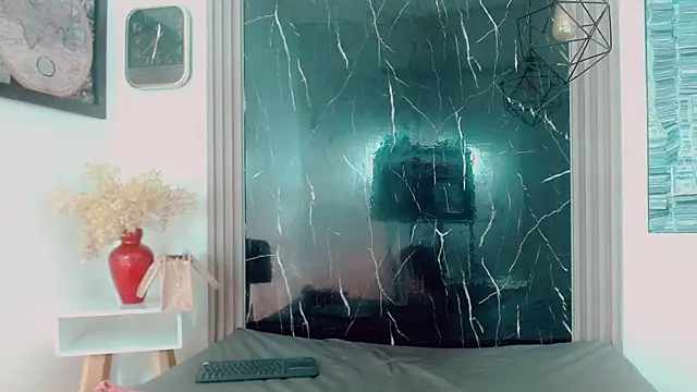 hilary rodriguez online show from 9, 4, 2026