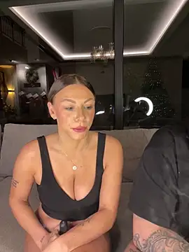 Snapshot of SexOnMyLvL chatting on 17, 11, 2025 SexOnMyLvL online show from 17, 11, 2025