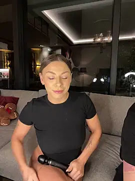 Snapshot of SexOnMyLvL chatting on 15, 12, 2025 SexOnMyLvL online show from 15, 12, 2025