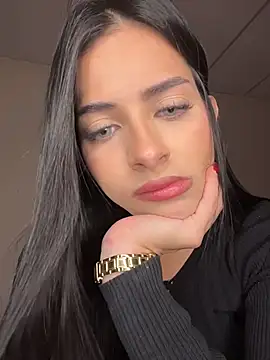 violetta-brown1 online show from 9, 3, 2026