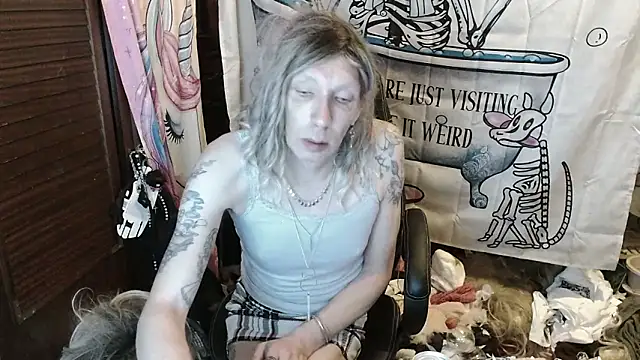 Ombeline1 online show from 6, 3, 2026