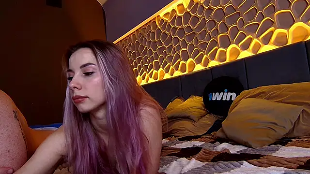 niki7377 online show from 3, 3, 2025