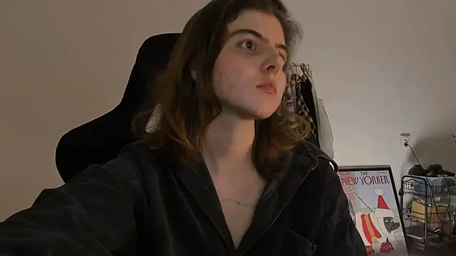 emmamurrr online show from 24, 12, 2024