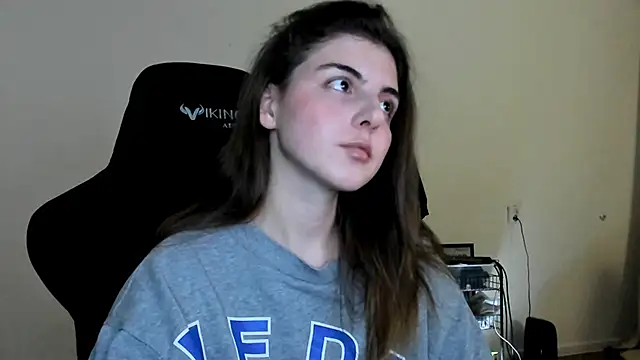 emmamurrr online show from 12, 11, 2025