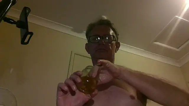 Snapshot of butseriouslykahnt chatting on 18, 1, 2025 butseriouslykahnt online show from 18, 1, 2025