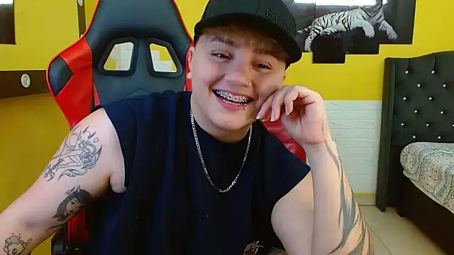 isabeautyx19 online show from 25, 9, 2025