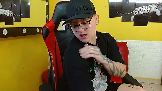 isabeautyx19 online show from 30, 9, 2025