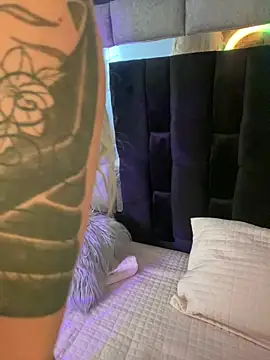 Bonnie vega online show from 11, 3, 2025