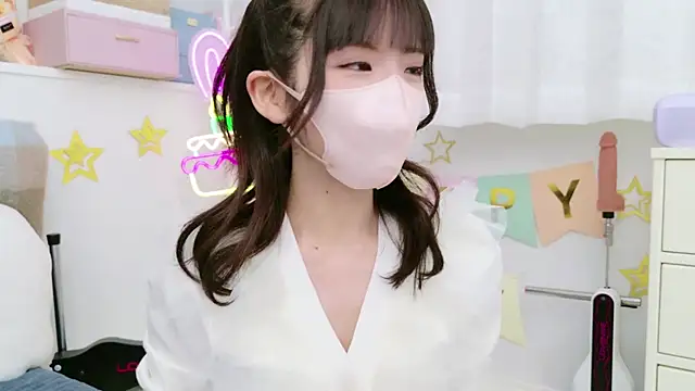 -minami- online show from 27, 1, 2025