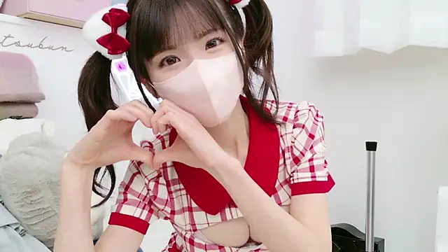 -minami- online show from 14, 2, 2025