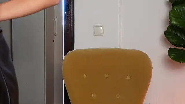 Snapshot of NinaCrystal1 chatting on 16, 9, 2025 NinaCrystal1 online show from 16, 9, 2025