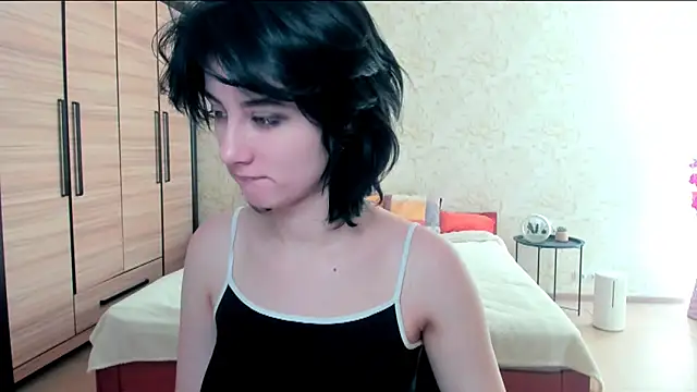 JulisSweet online show from 13, 2, 2025