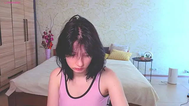 JulisSweet online show from 15, 9, 2025