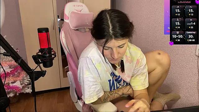 Snapshot of Katrin__kiss chatting on 26, 1, 2025 Katrin kiss online show from 26, 1, 2025