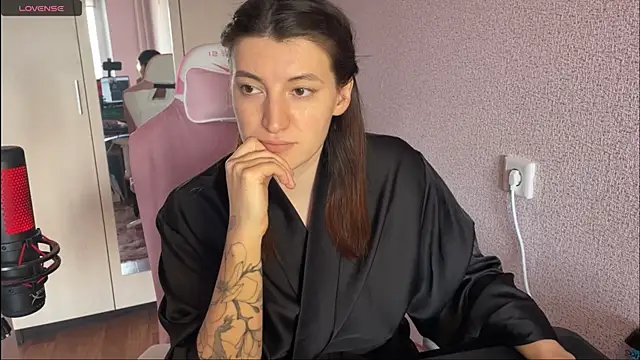 Snapshot of Katrin__kiss chatting on 14, 2, 2025 Katrin kiss online show from 14, 2, 2025