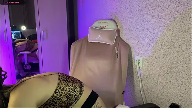 Snapshot of Katrin__kiss chatting on 16, 2, 2025 Katrin kiss online show from 16, 2, 2025