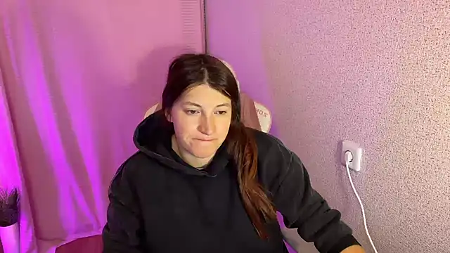 Snapshot of Katrin__kiss chatting on 16, 10, 2025 Katrin kiss online show from 16, 10, 2025