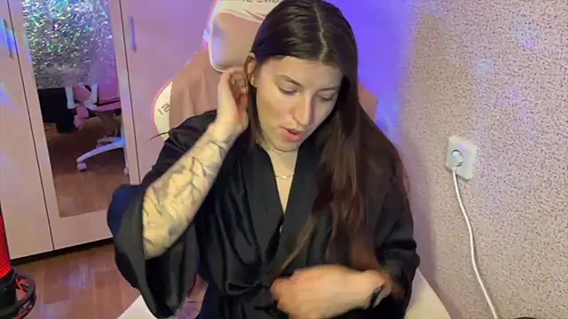 Katrin  kiss online show from 9, 2, 2026