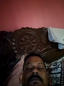 Snapshot of ind_hero chatting on 24, 10, 2025 ind hero online show from 24, 10, 2025