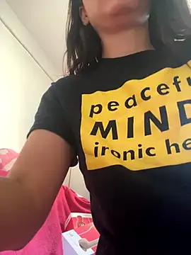 Snapshot of melisabunnny chatting on 22, 9, 2025 melisabunnny online show from 22, 9, 2025