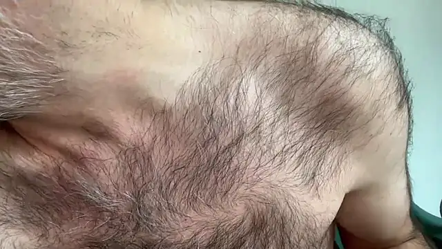 Snapshot of Brianjonest chatting on 4, 11, 2025 Brianjonest online show from 4, 11, 2025