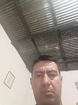 Snapshot of walwan85 chatting on 2, 12, 2025 walwan85 online show from 2, 12, 2025