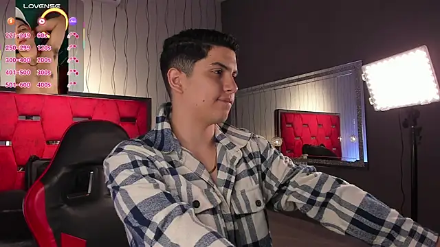 Brat  online show from 22, 12, 2025