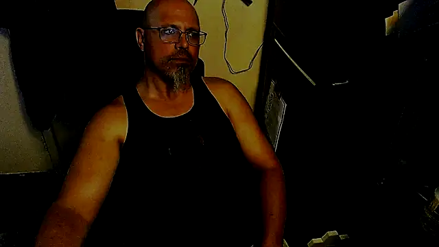 Snapshot of KrazyLegz chatting on 24, 5, 2026 KrazyLegz online show from 24, 5, 2026